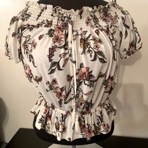 Rue 21 floral bunched crop top